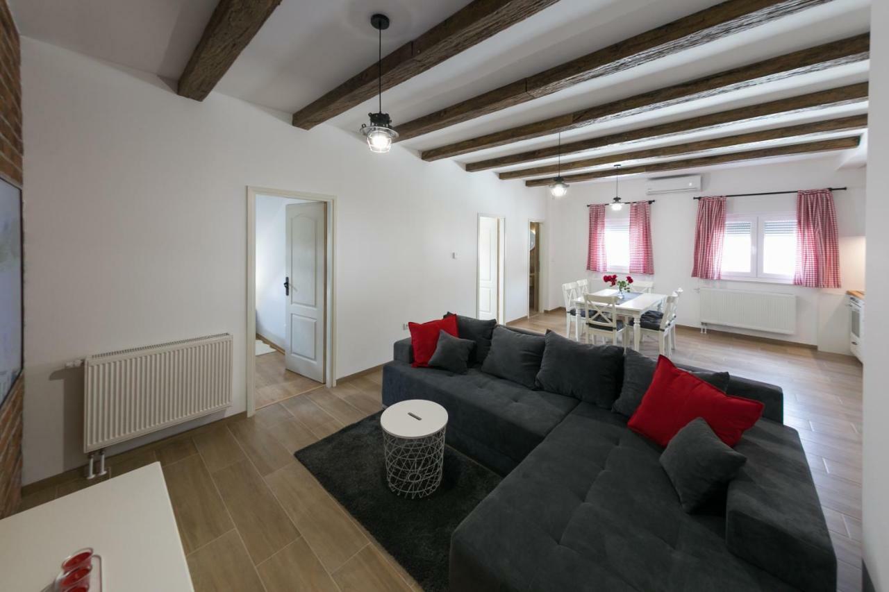 Apartmán House Smolčić Otočac Exteriér fotografie