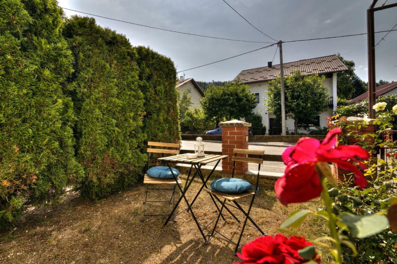 Apartmán House Smolčić Otočac Exteriér fotografie